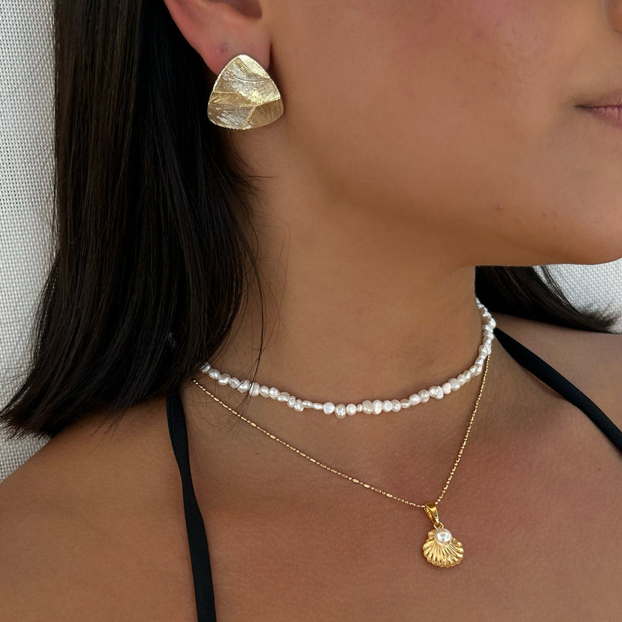 Madreperla Shell Necklace