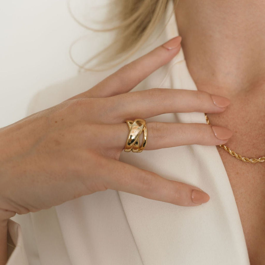 Heiress Crisscross Ring