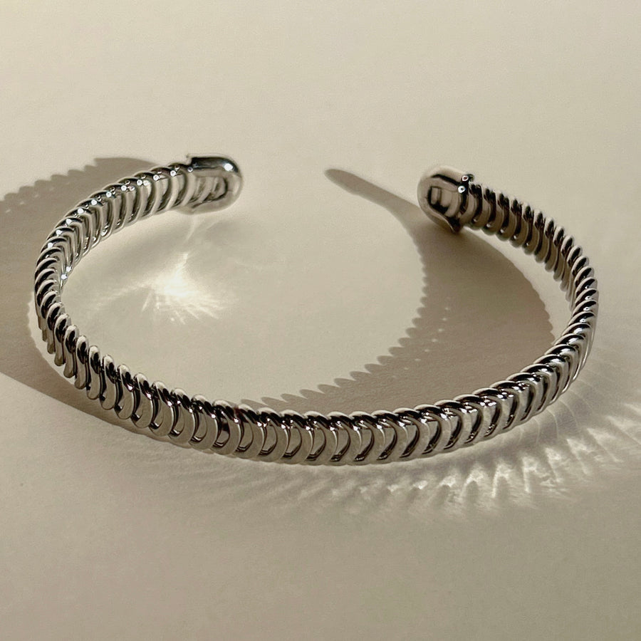 Timeless Textured Bangle